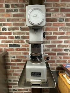 Phase ll Rockwell metal hardness tester