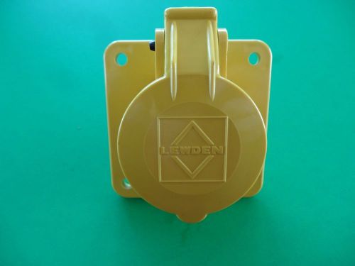 Lewden receptacle pm16/3060 bs4343 for sale