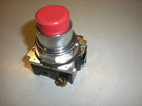 Cutler-Hammer T51 Momentary Pushbutton Switch - (1) NC Contact - 600V - Tests OK