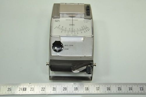 Amprobe AMC-3 Hand Crank Megohm Insulation Test Meter