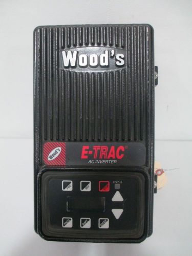 TB WOODS XFC4001-0C E-TRAC INVERTER 1HP 460V-AC 7.0-460V-AC MOTOR DRIVE D265555