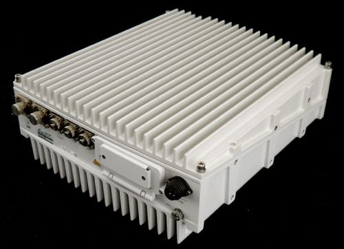 PowerWave ERH21-P1-100 Rev. B Radio Head Repeater Unit Module Industrial