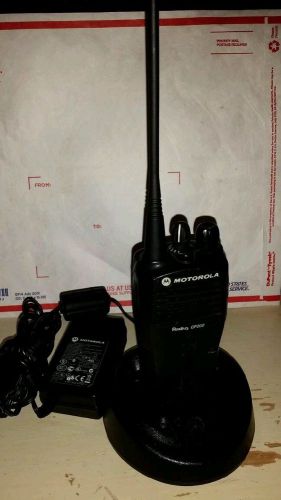 Motorola radius cp200 uhf 4 channel 4w aah50rdc9aa1an used for sale