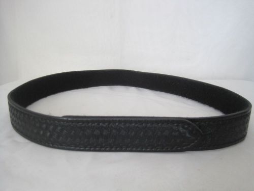 Safariland Black Leather Velcro Duty Belt 1 1/2&#034; Wide 38 1/2&#034; Police Medium 5112