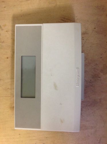 Honeywell T7300E2020 Commercial Thermostat