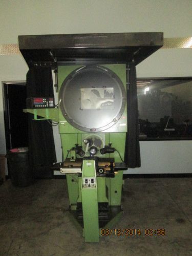 NICE 30 INCH COMPARATOR MADE IN ENGLAND WITH QUADRA CHECK 2000