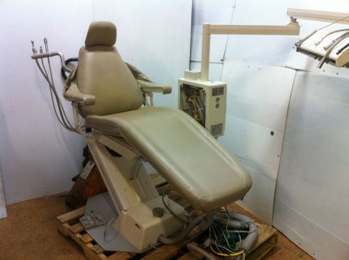 Adec 1005 Priority Dental Chair Continental Delivery System Patient Exam Chair