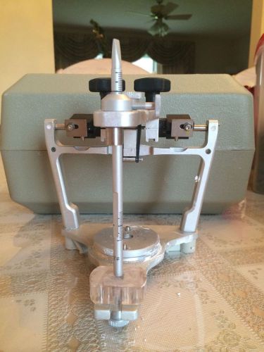Whipmix Articulator with Denar Slidematic Facebow - USED