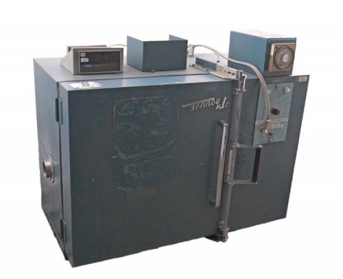 Tenney Jr Environmental Test Chamber Oven w/ Doric Trendicator 410A Laboratory