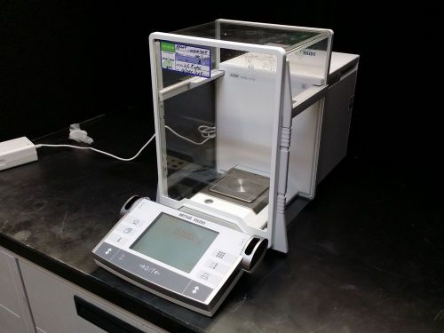 Mettler Toledo AX-204 Analytical Balance