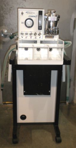 Vetequip compac5 mobile (3) chamber anesthesia system w/ isoflurane vaporizer for sale