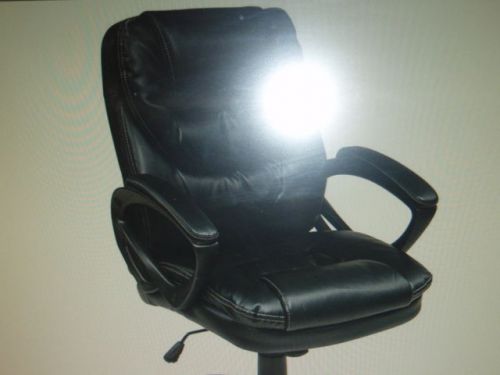 Manager chair work smart fl660 faux leather black new unopened box free delivery for sale