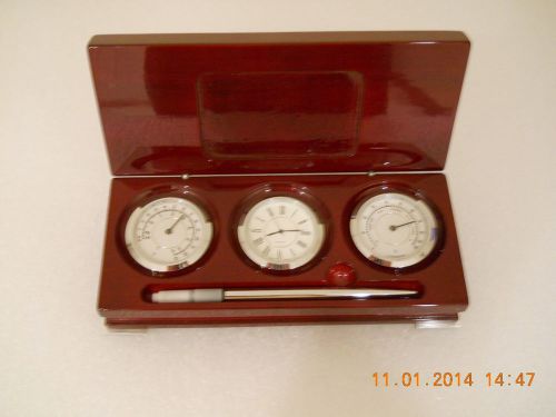 CHERRY WOOD DESK SET QUARTZ CLOCK SILVER TONE PEN &amp; HYGROMETER &amp; TEMPERTURE