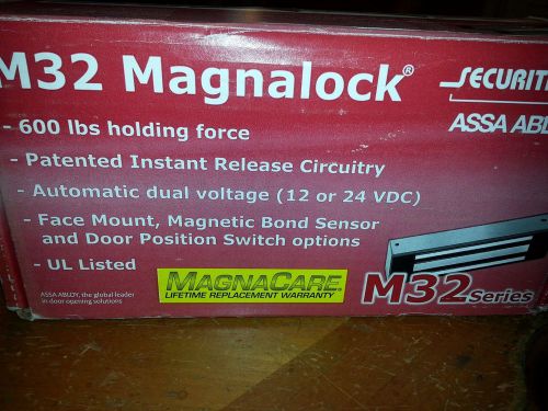SECURITRON M32 MAGNALOCK ELECTROMAGNETIC DOOR LOCK 12/24VDC 600 LBS HOLDING FORC