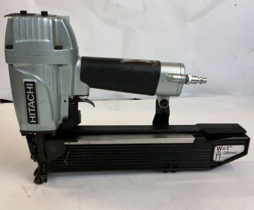 Hitachi N5024A2 Wide Crown Stapler Lathing Roofing Crating
