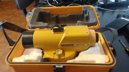 TOPCON AT-F3 AUTO LEVEL WITH HARD CASE GOOD CONDITION