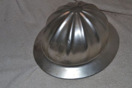 SUPERLITE ALUMINUM FIBREMETAL CONSTRUCTION HARD HAT SAFETY HELMET VINTAGE USA