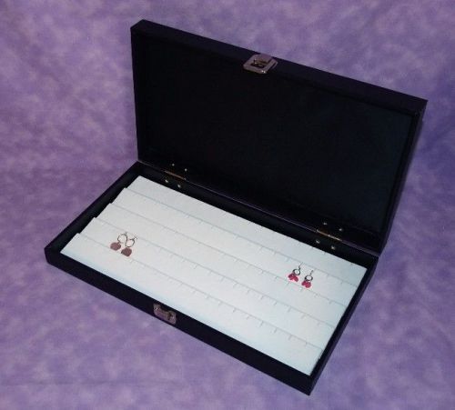 Traveling White 90 Earring Jewelry Display Case Hinged Lid