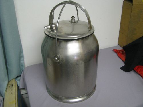 McCORMICK DEERING MILKER GOAT MILK BUCKET PAIL AND LID STAINLESS STEEL CREAM CAN