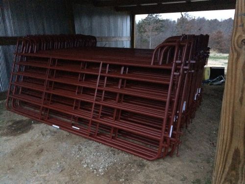 Tarter 12ft 6 Bar Corral Panals. Brand New. 25 For One Money!!! Brand New In Dry