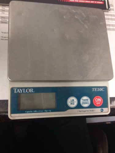 Taylor Scale Capacity 10lb x 0.1oz / 5kg x 1g Model TE10C
