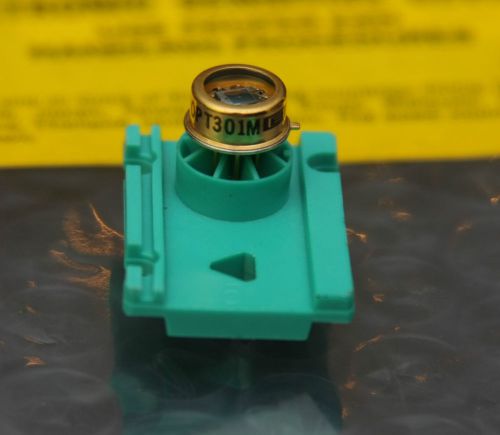 OPT301M INTEGRATED PHOTODIODE AND AMPLIFIER - 5.24 mm? OPTICAL SENSOR