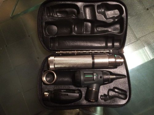 Welch Allyn Macroview Diagnostic Set Otoscope Ophthalmoscope