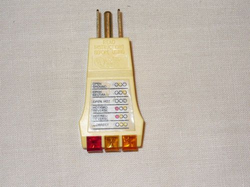 Circuit Tester  0.3 WATT 125 VOLTS -for 3 Wire Outlets Only