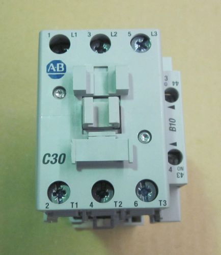Allen Bradley 100-C30D*00C contactor 24VDC 100-S aux 100-FSD250