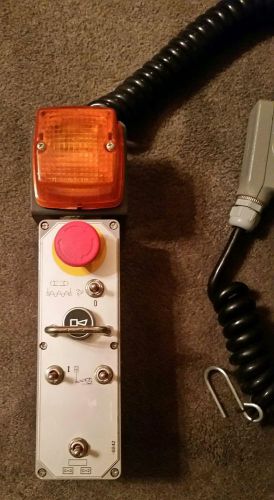 Crane jlg remote convayer control switch job box light w emergency stop 12 pin c for sale