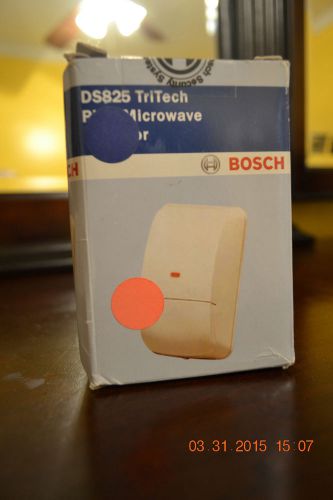BOSCH DS825 TRITECH PIR/MICROWAVE DETECTOR &#034;NEW IN BOX&#034;
