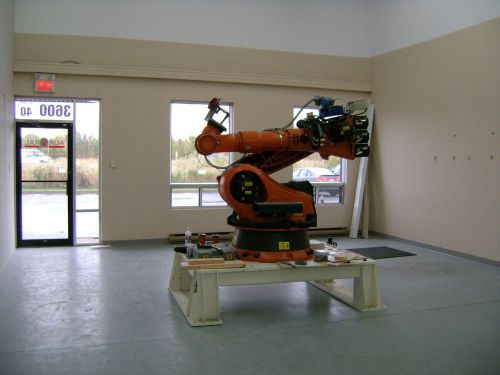 KUKA KR210 L150 Robot w/ KRC2 Control system Lacquering Painting system