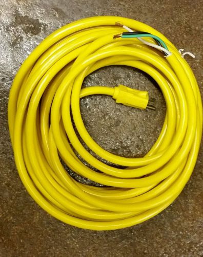 Leviton electricord powr-flite m1369a 50&#034; extension cord 14/3 stw yellow new for sale