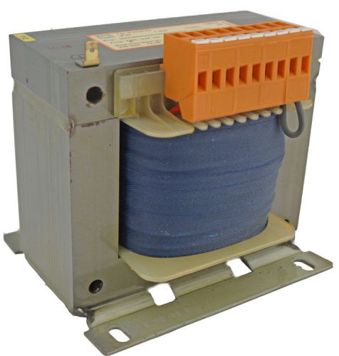 Block 9709153 Typ-B 1265VA 230V@5.5A Wide-Input Single-Output Auto Transformer