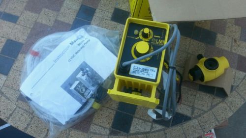 Lmi milton roy electronic metering pump 12v 12 volts dc model # j54d-352si for sale