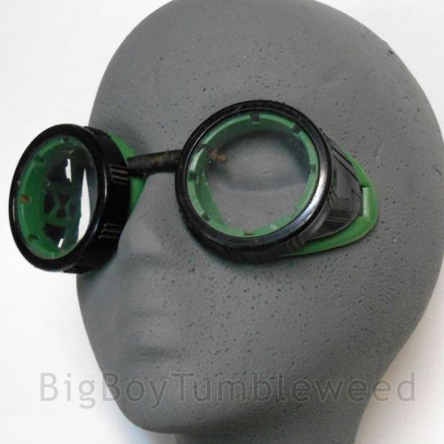 VINTAGE Welding goggles green &amp; black Safety tool steampunk glasses Industrial