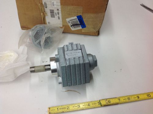 Gast 4AM-NRV-92 Air Motor 1.8HP, 3000 RPM, 5/8&#034; Shaft,  NEW IN BOX, DATED 2010