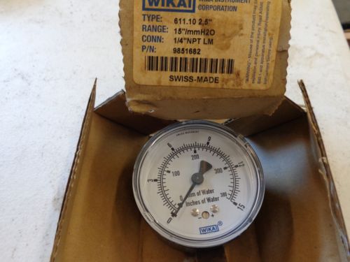 WIKA 9851682 1/4&#034; NPTLM 611.10 2.5&#034; 15MM PRESSURE GAUGE