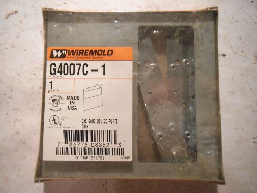 Wiremold G4007C-1 One Gang Device Plate Gray - NEW