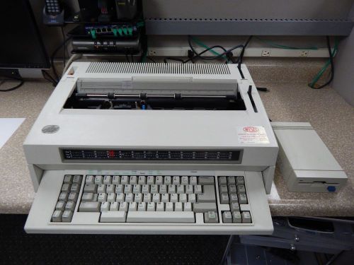 IBM WheelWriter II 70 with Floppy Diskette Drive – Tested and Working fine