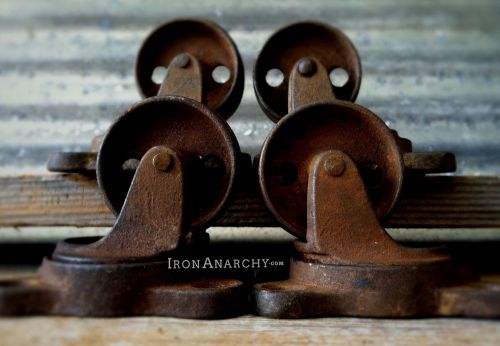 ANTIQUE IRON FURNITURE CASTERS, Vtg Industrial Factory Metal Table Swivel Wheels