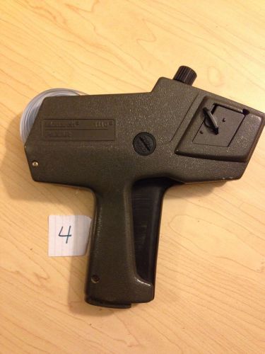 MONARCH PAXAR 1110 Price Gun - Labeler