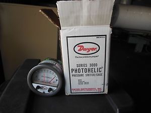 Dwyer series a3000 photohelic pressure switch/gauge for sale