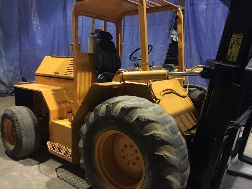 Used 10,000# master craft mc/m-10-242 rough terrain diesel forklift hilo hi-lo for sale