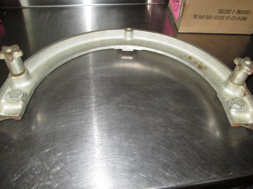 Bowl reducer ring adapter for 80 to 40 quart Hobart Mixer