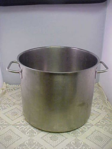Stainless Steel Stock Pot 18-10 Restaurant Quality 12 Quart No Cover Heavy Duty