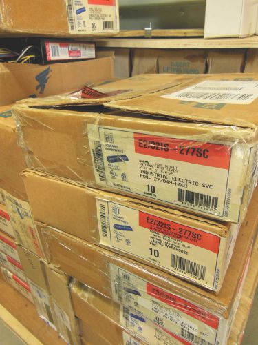 CASE OF 10- Howard Industries electronic ballast E2/32IS-277SC 277V
