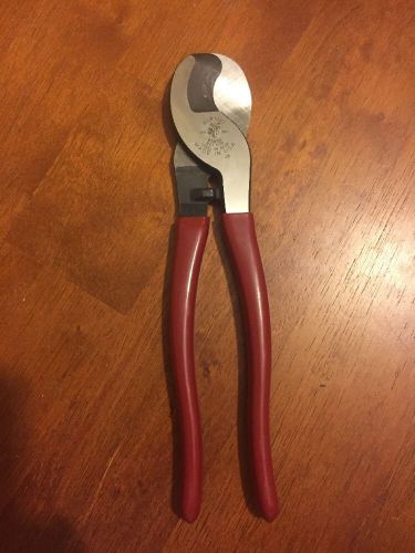 Klein Tools 9 Inch High Leverage Cable Cutter