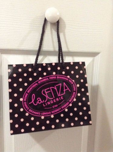 La Senza Lingerie Gift Bag 8&#034; w x 6&#034; h black &amp; pink polka dots FREE ship USA