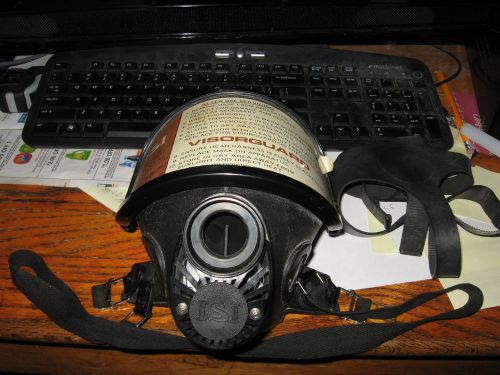 One isi full face respirator takes a 40mm filter unused no box old store stock for sale